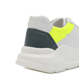 Sneakers Photo 5