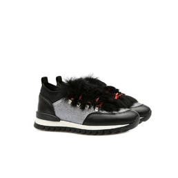 Sneakers Photo 2