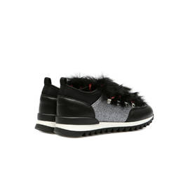 Sneakers Photo 3