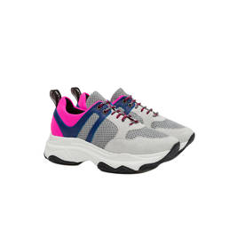 Sneakers Photo 2