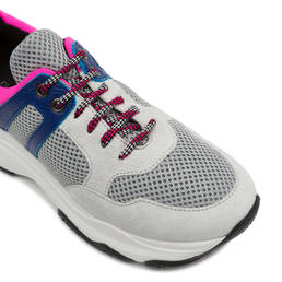 Sneakers Photo 4