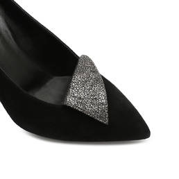Pumps Photo 4