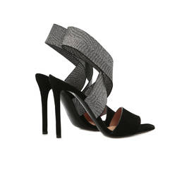 Sandals Photo 3