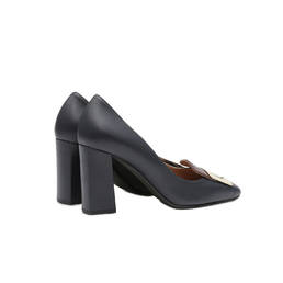 Pumps Photo 3