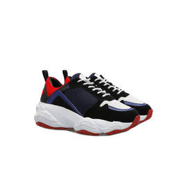 Sneakers Photo 2