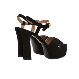 Sandals Photo 3