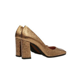 Pumps Photo 3