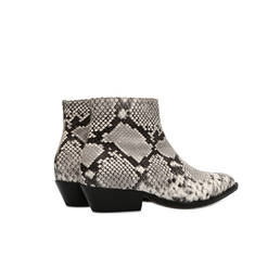 Ankle boots Photo 3
