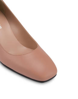 Pumps Photo 4