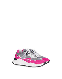 Sneakers Photo 2