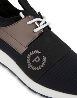 Sneakers Photo 4
