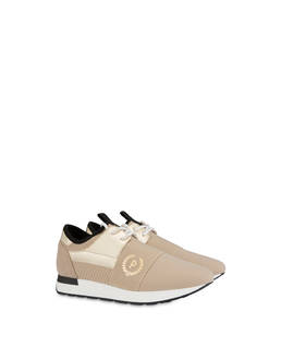 Sneakers Photo 2