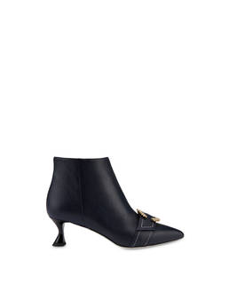 Ankle boots Photo 1