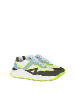 Sneakers Photo 2