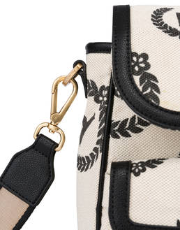 Shoulder bag Photo 5