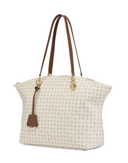 Shopping Photo 2