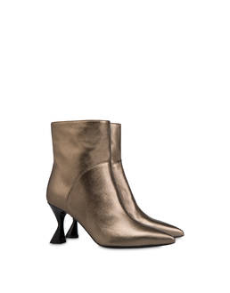 Soft Snowing laminated ankle boots Photo 2