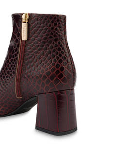 Sloane Square calfskin croc-print ankle boots Photo 5