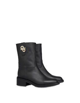 STIVALETTO Photo 2