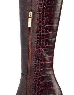 The Woman In Boots crocodile print calfskin boots Photo 4
