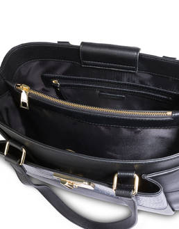 Capitol Peak crocodile double handle bag Photo 5