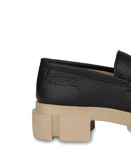 Rocky Coast moose print leather loafers Photo 4