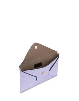 Mail pochette in laminated calfskin Photo 4