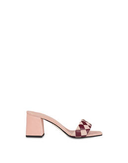 The Queen Of Chess sandals Photo 1
