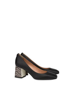 Palmes tumbled calfskin pump Photo 2