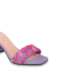 The Queen Of Chess sandals Photo 4