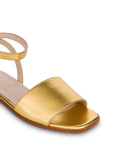 Flat sandals in laminated nappa Photo 4