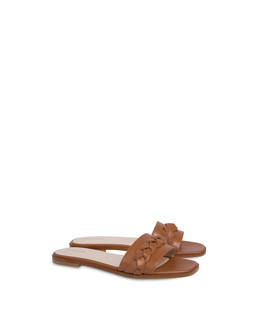 Aura flat sandals in calfskin Photo 2