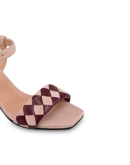 The Queen Of Chess suede sandals Photo 4