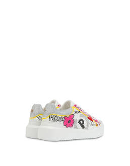 'Please don't eat the flowers' sneakers Photo 3