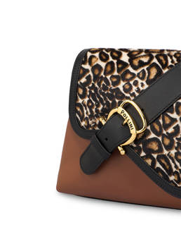 Borsa a spalla in vitello e cavallino Cabiria Buckle Photo 5