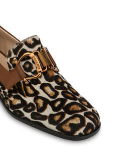 Natalia calfskin and spotted pony moccasins Photo 4
