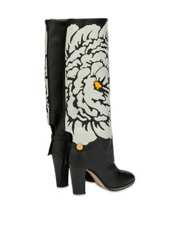 To-the-knee boots in Anemone calf leather Photo 3