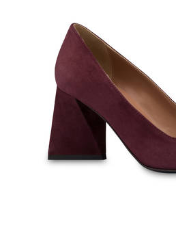 Like A pyramid suede pumps Photo 4