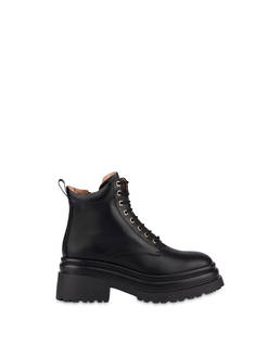 London Beat calfskin boots Photo 1