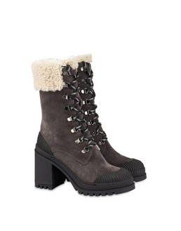 Made For Walking high heel walking boots Photo 2