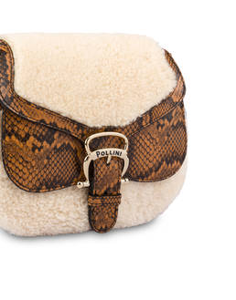 Petalo bag in calfskin and sheepskin Photo 5