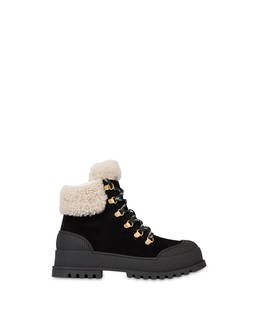 Made For Walking walking boots in crust leather Photo 1