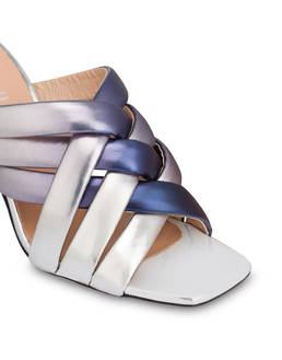 Mules con tacco in laminato Shade Photo 4