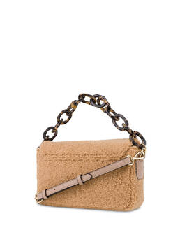 Shearling-effect candy bag with maxi chain Photo 3