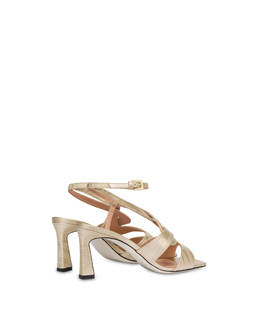 Curvy metallic goatskin sandals Photo 3