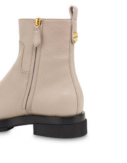 Code calfskin ankle boots Photo 4