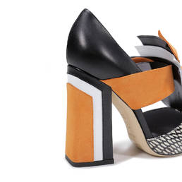Pumps Photo 5