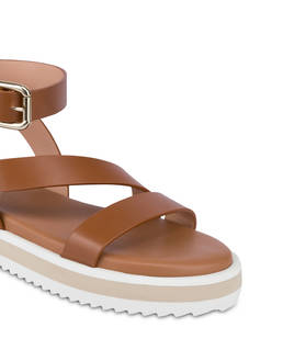 Flache Sandalen mit Knöchelriemen West Side Photo 4