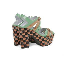 Wedges Photo 3