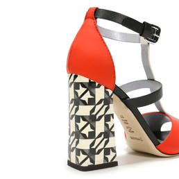 Sandals Photo 4